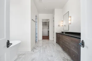 Sabinas-Creek-Master Bath