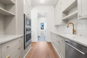 Sabinas-Creek-Mud-Butler_s-Pantry-2