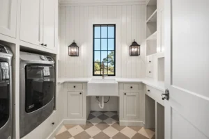 Sabinas-Creek-Utility Room